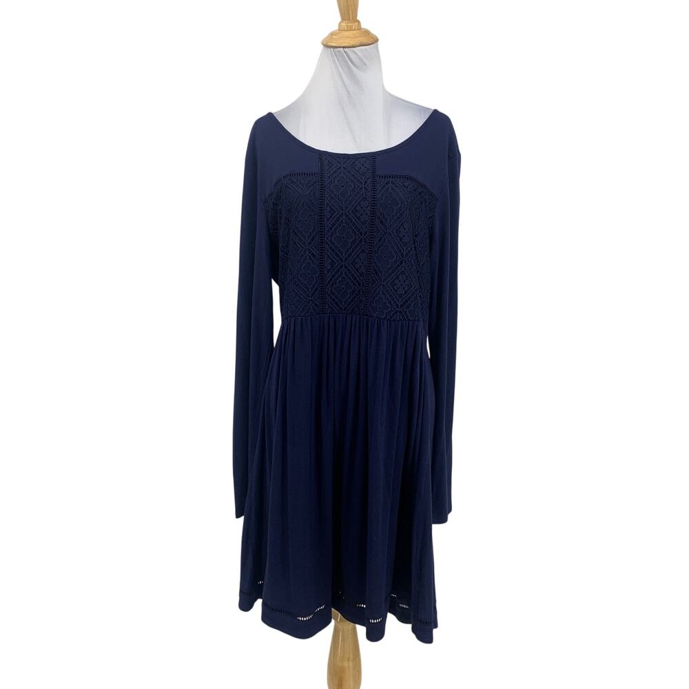 Maurices Dress Women L Large Windsor Crochet Front Embroidered Trim Keyhole Back